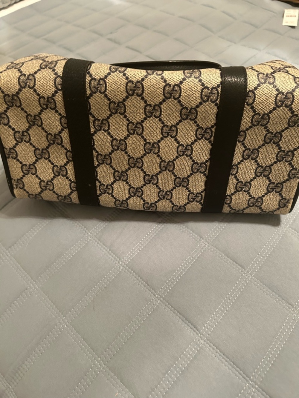 Gucci Navy Boston Handbag Vintage 1980’s - Picture 5 of 10